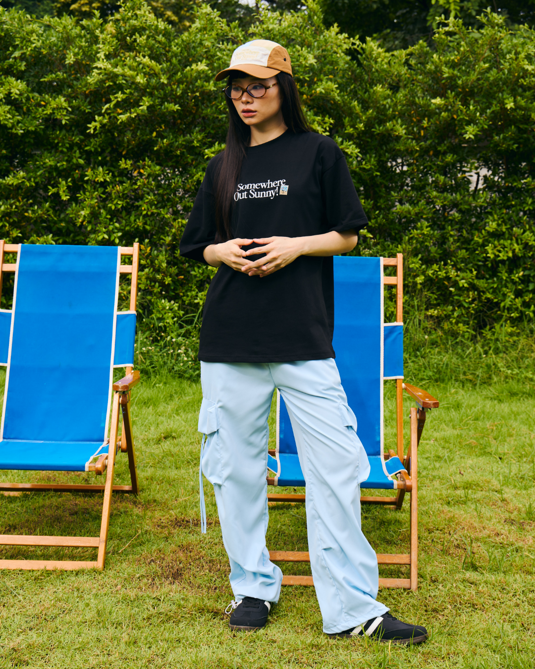 Somewhere Out Sunny! Oversized Tee - Black