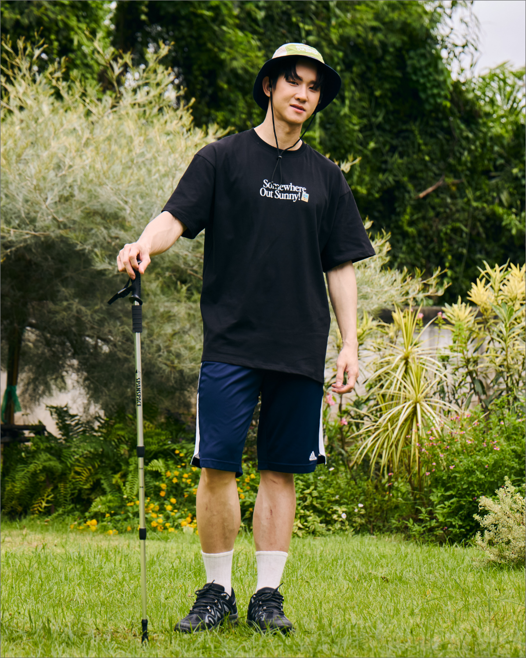 Somewhere Out Sunny! Oversized Tee - Black