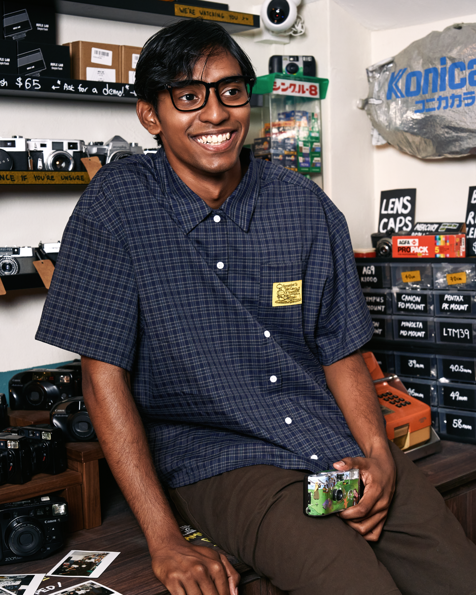 Checked Boxy Pocket Shirt (Navy)