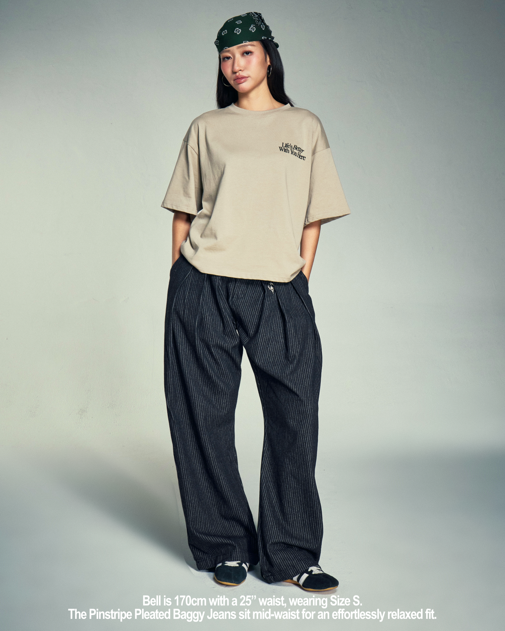 Pinstripe Pleated Baggy Jeans (Black)